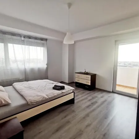 Apartment Apartament Torontalului, 2 79mp *